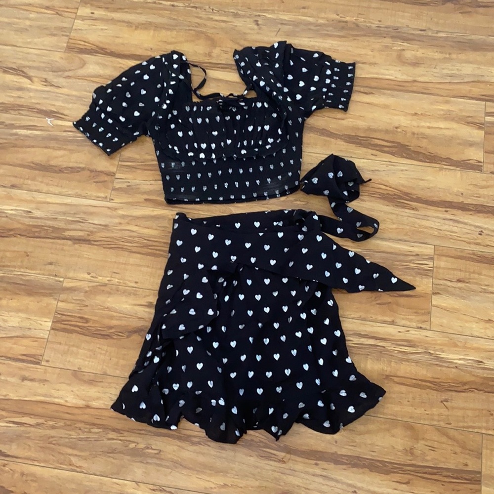 Beach riot skirt set black with silver hearts - Picture 3 of 4
